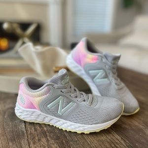 New Balance Fresh Foam Sneakers Toddler Girls Size 12 Gray and Rainbow